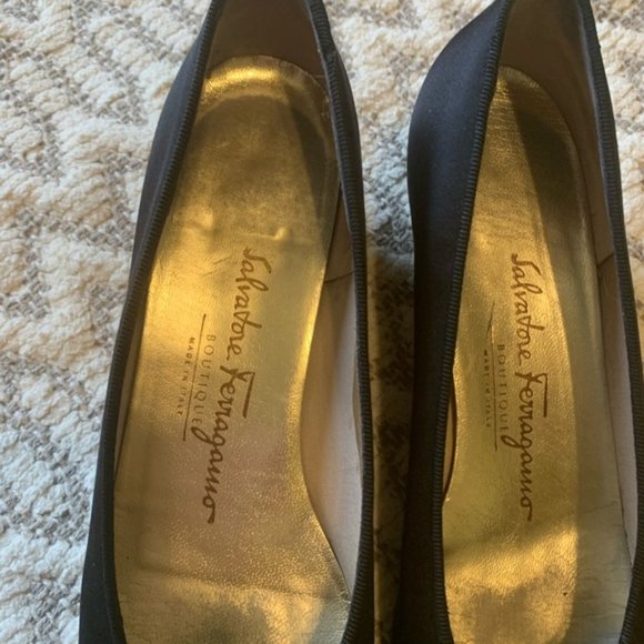 SALVATORE FERRAGAMO SHOES - Picture 3 of 7
